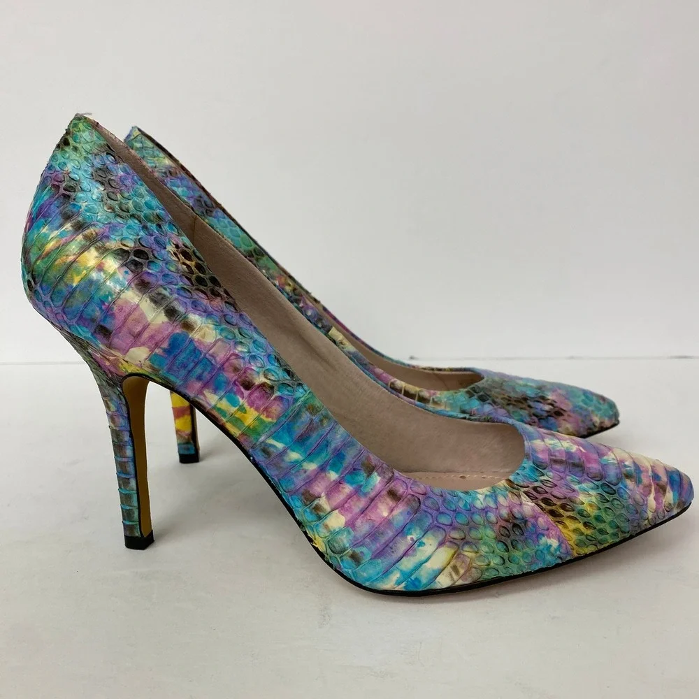 Vince Camuto, Hallee Snakeskin Blue Purple Painted Leather Pumps Size 8.5 Multi